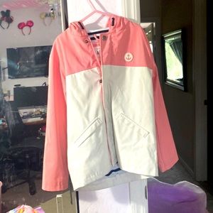 Size 8 waterproof rain jacket fully lined. Purchased in Germany in 2019.